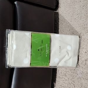 ♠️ 4 pack Kate Spade Dinner Polka Dotted Napkins 20" x 20"